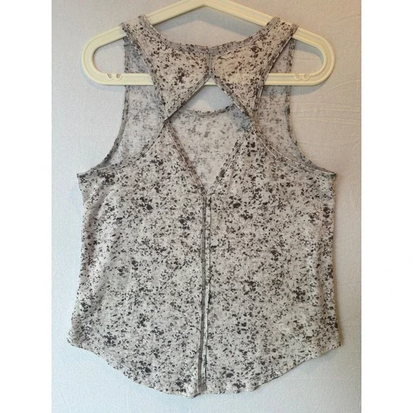 Athleta Essence Printed Tank Top Grey White Speckled Open Back Cutout Small - Picture 8 of 9